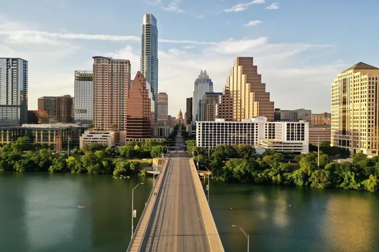 Digital Nomad Guide to Living in Austin (Texas)