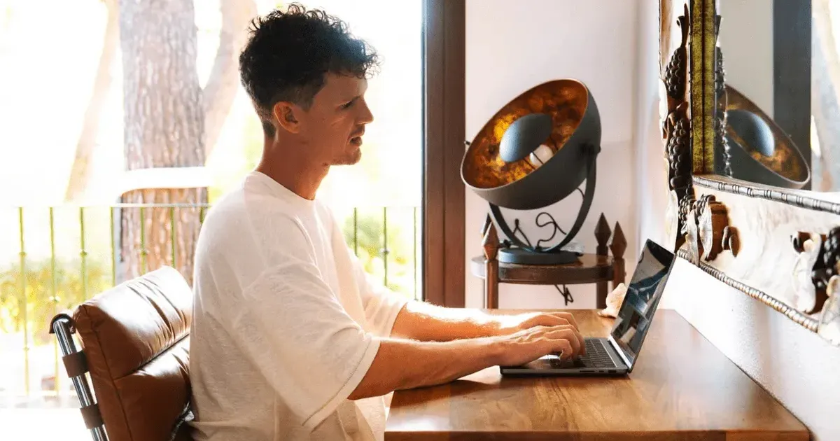 How to Become a Digital Nomad as a Blogger