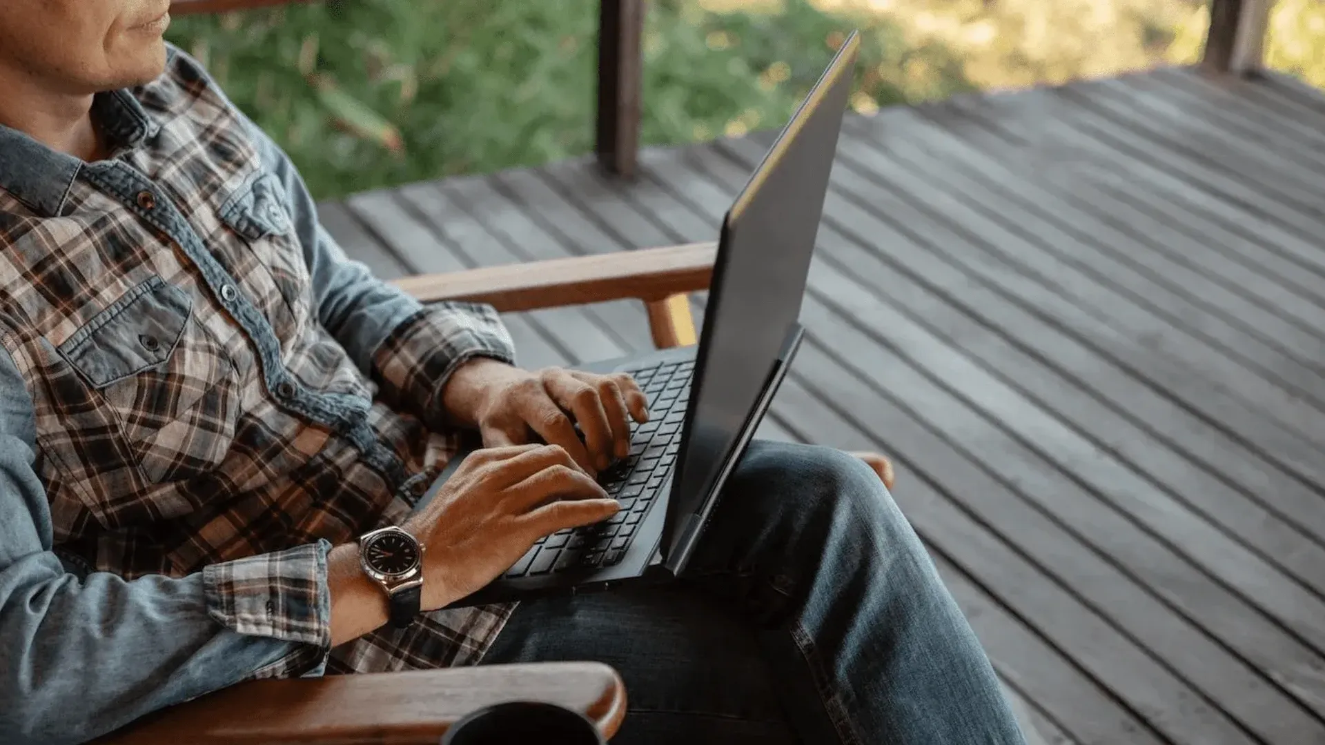 The Benefits of Remote Work for Productivity (and Happiness)