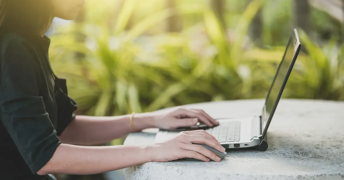 15 Top Online Business Ideas for Digital Nomads