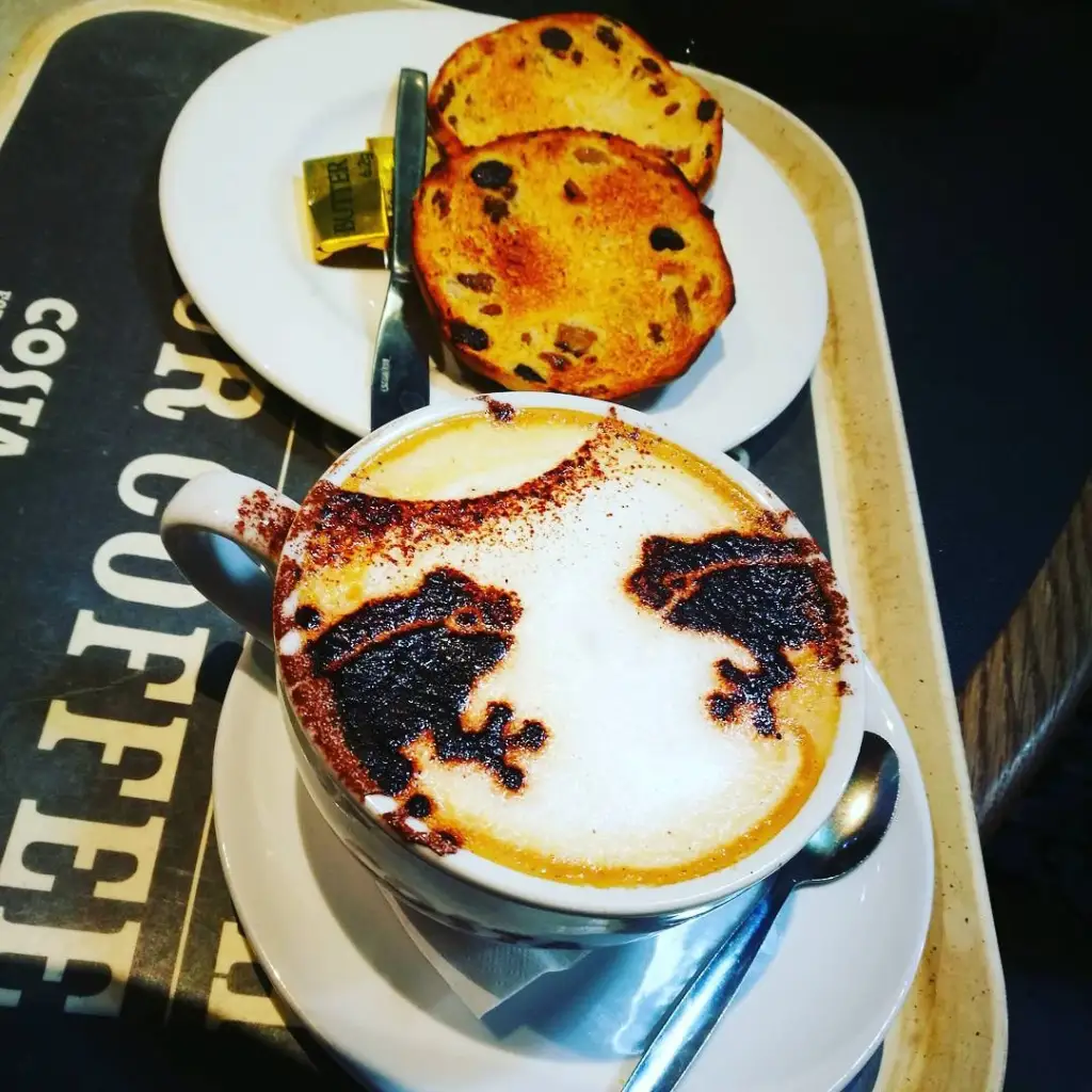 Costa Coffee at Waterstones Trafalgar Sq