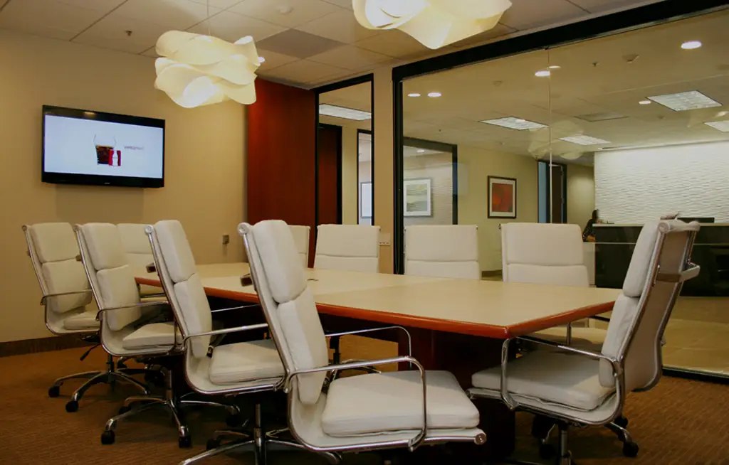 Premier Workspaces - Brentwood Wilshire Landmark