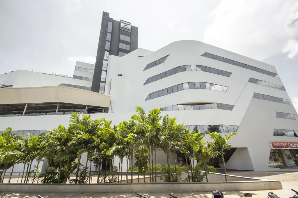 Regus - Bangalore, Brigade IRV