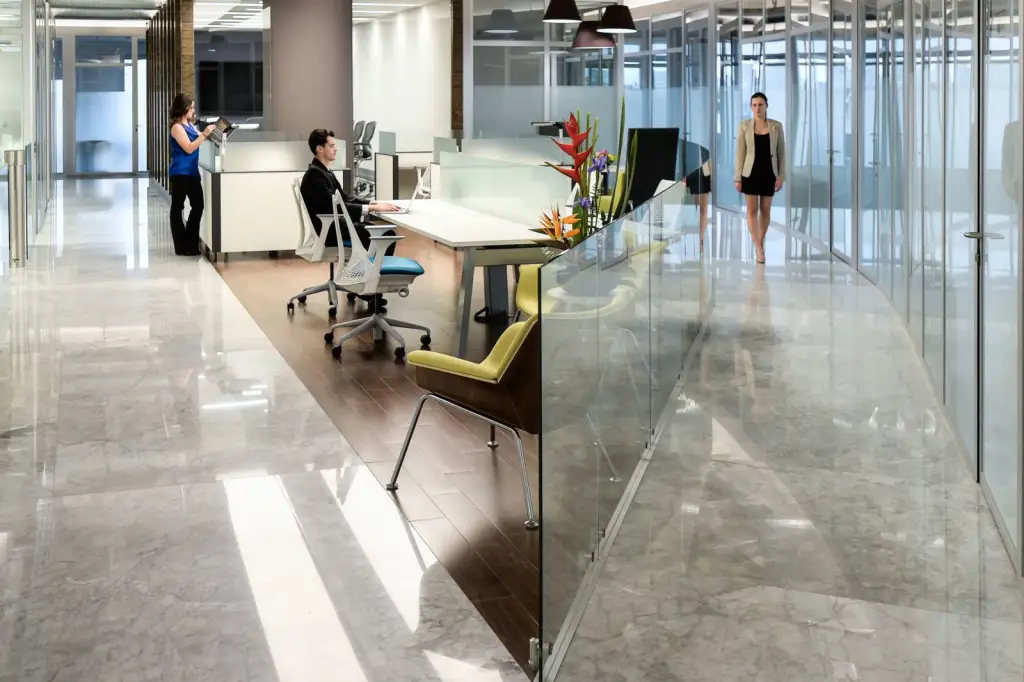 IOS OFFICES CORPORATIVO KANSAS