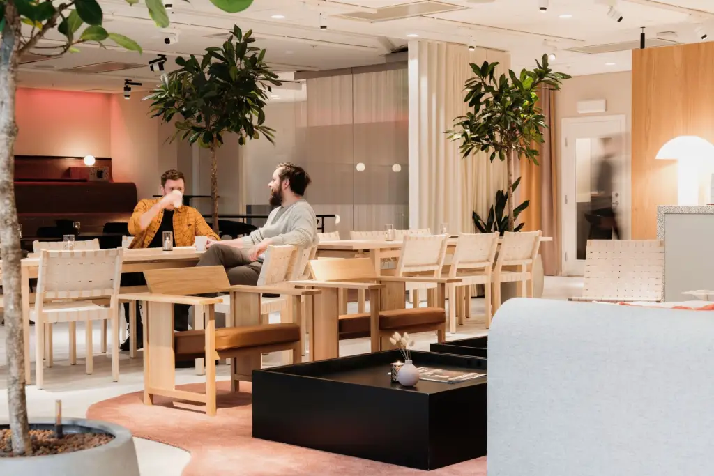 United Spaces - Waterfront Building