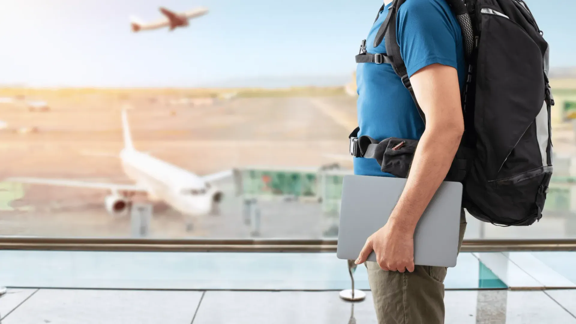 Digital Nomad US Taxes: The Ultimate Guide for American Digital Nomads