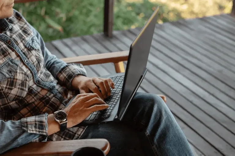 The Benefits of Remote Work for Productivity (and Happiness)