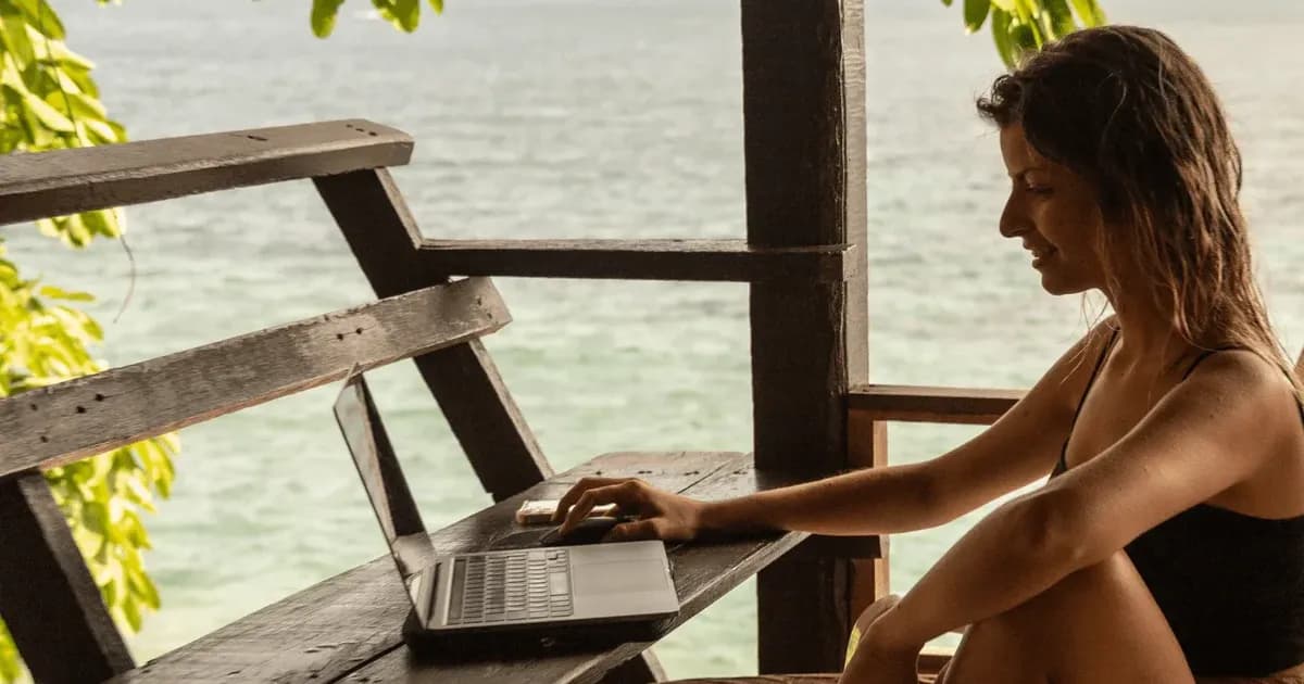 How To Become a Digital Nomad as a Freelance Content Writer