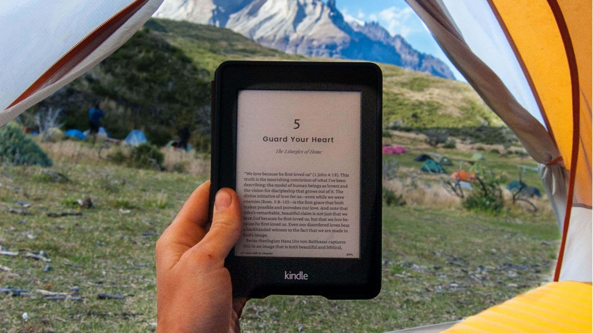 Best Digital Nomad Books To Read While Traveling