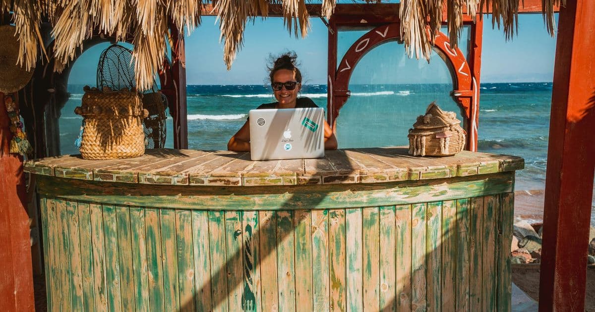 The Best Digital Nomad Jobs For Beginners
