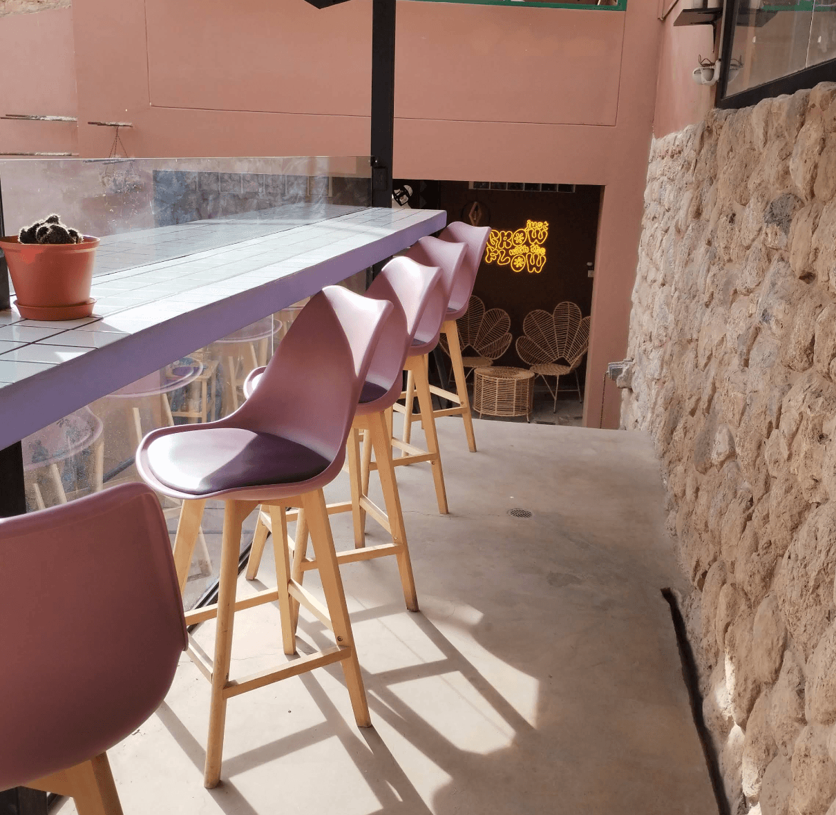 Flora - brunch & coffee