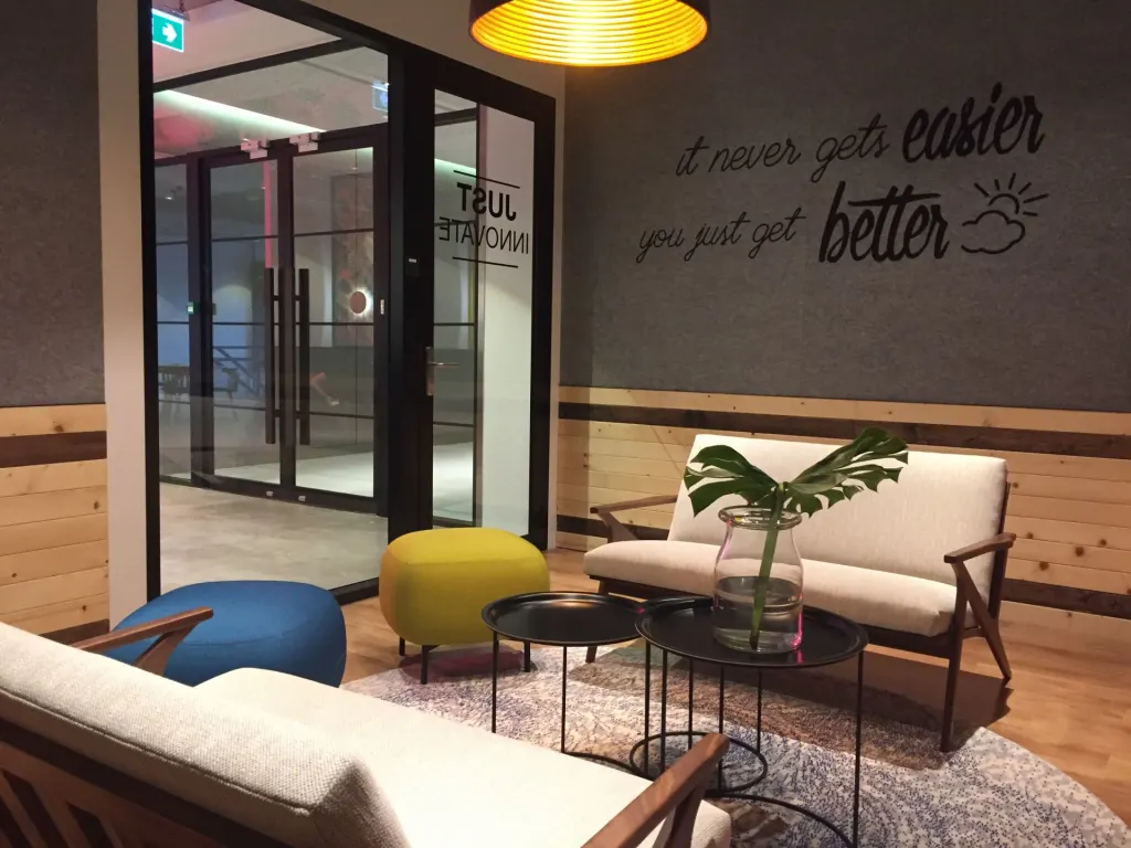 JustCo AIA Sathorn Tower