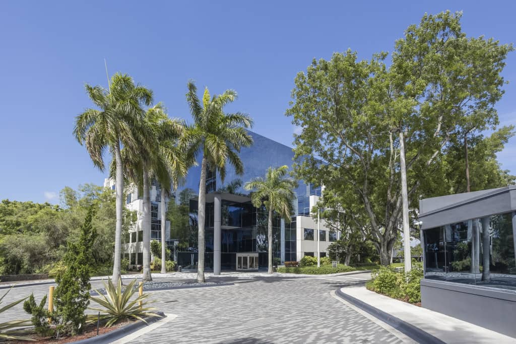 Regus - Florida, Aventura - Corporate Center