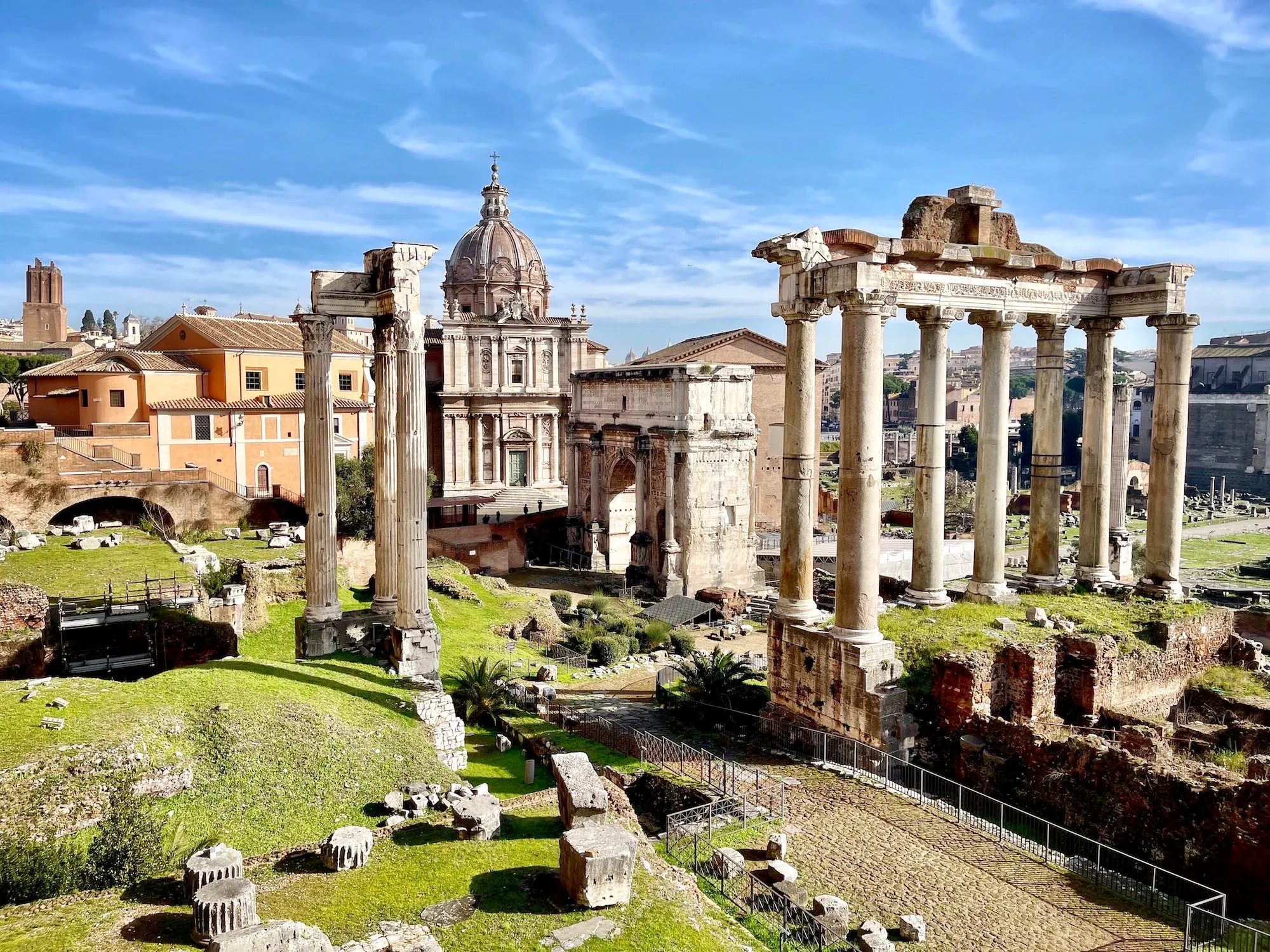 Image of the Roman Forum in Rome, Italy