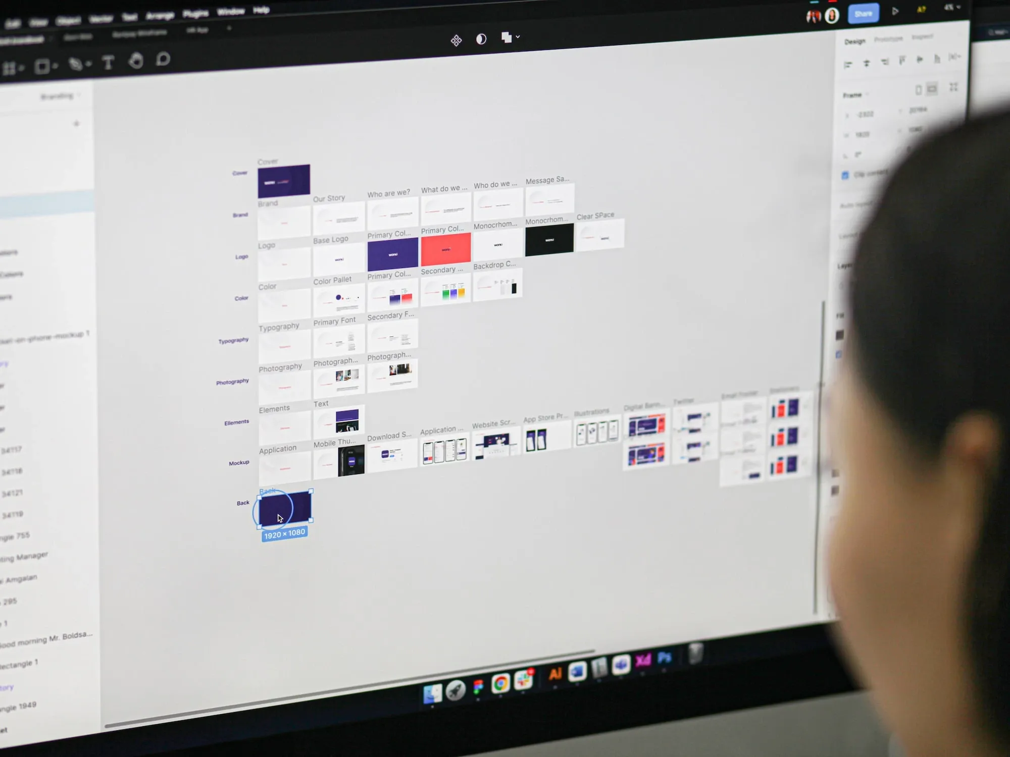 UX Designer working on Figma