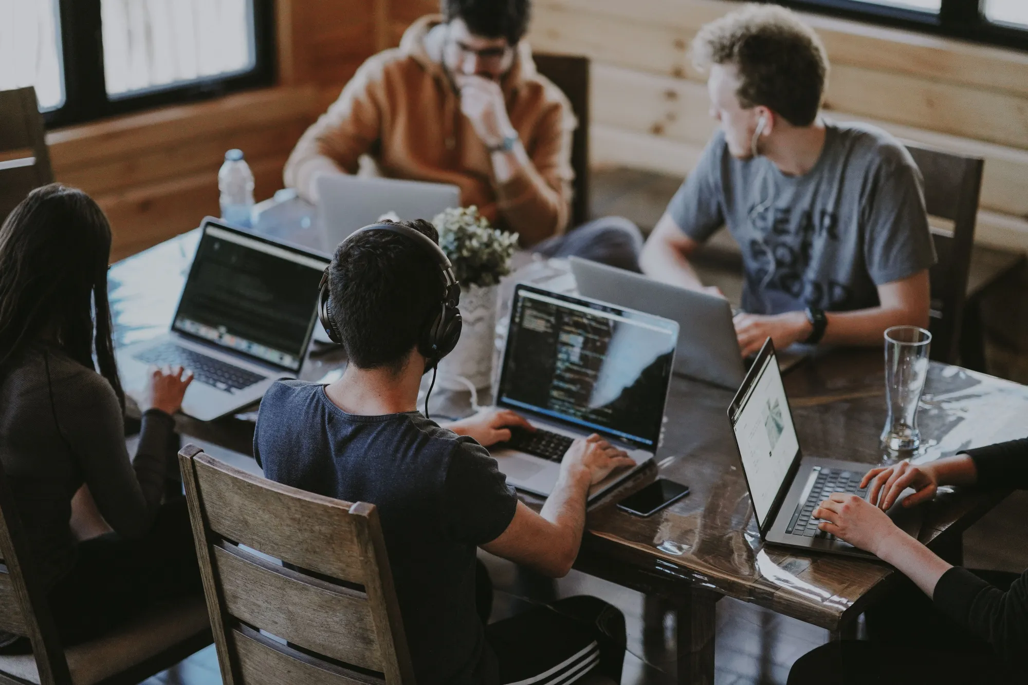 Digital nomads working from a coworking spac