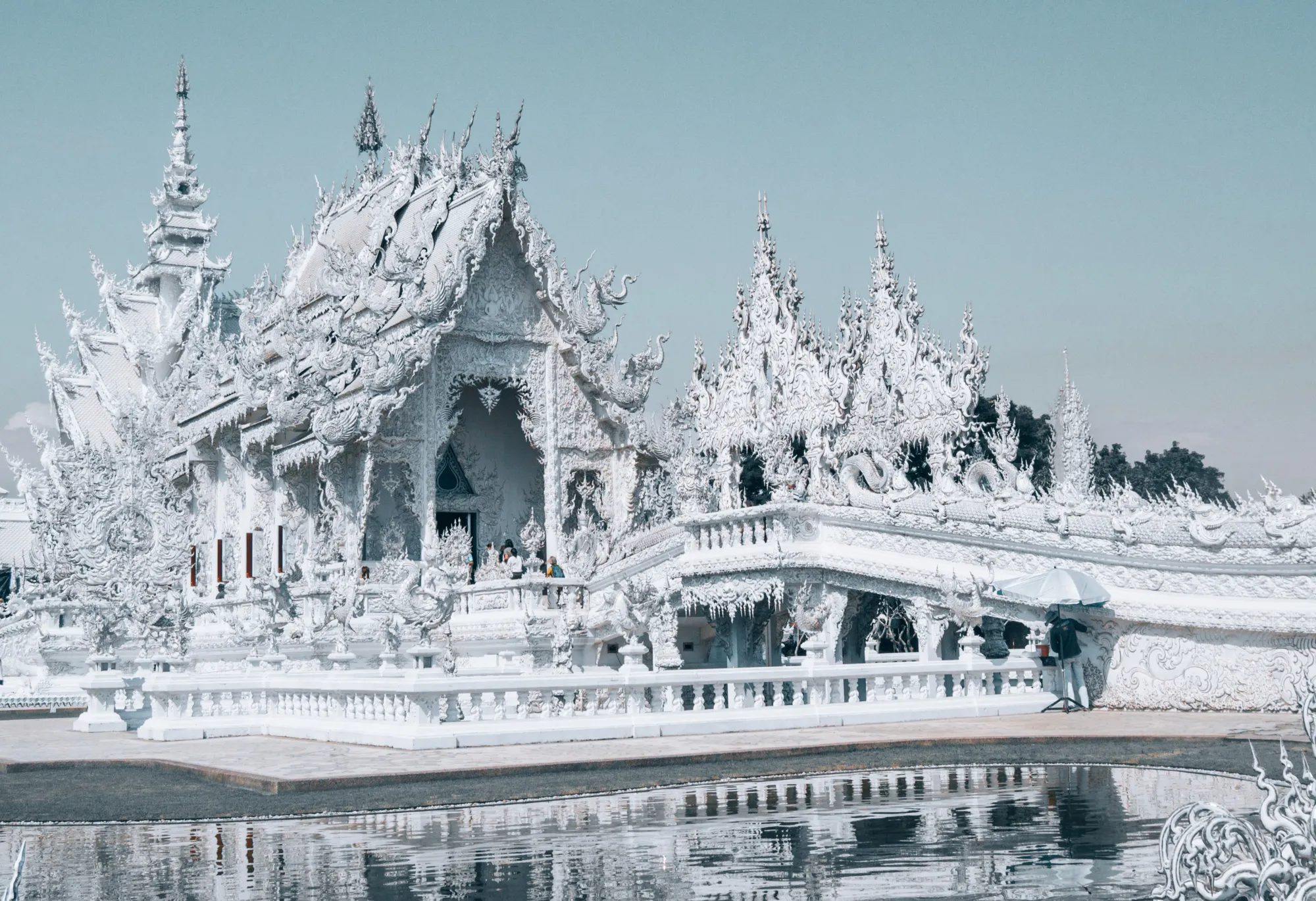 Il White Temple, uno dei templi più particolari della Thailandia