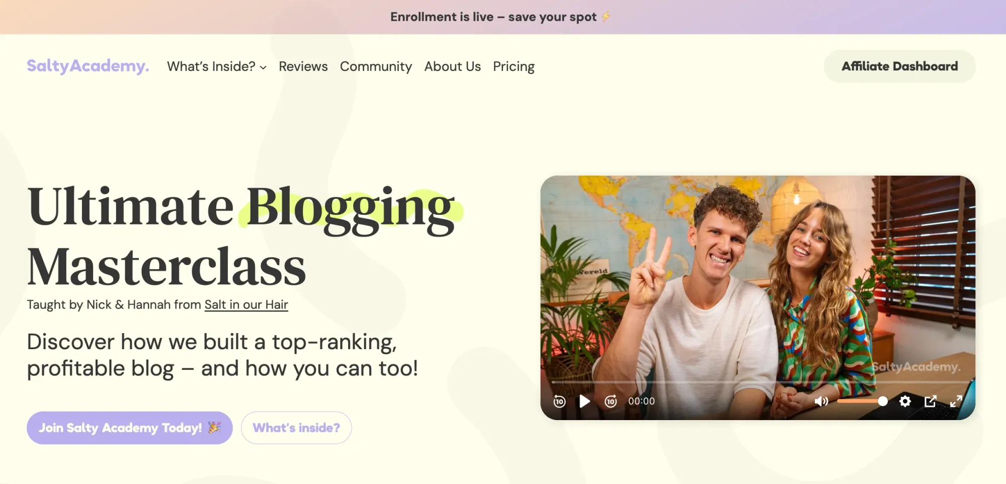 salty academy, a blogging course for digital nomads