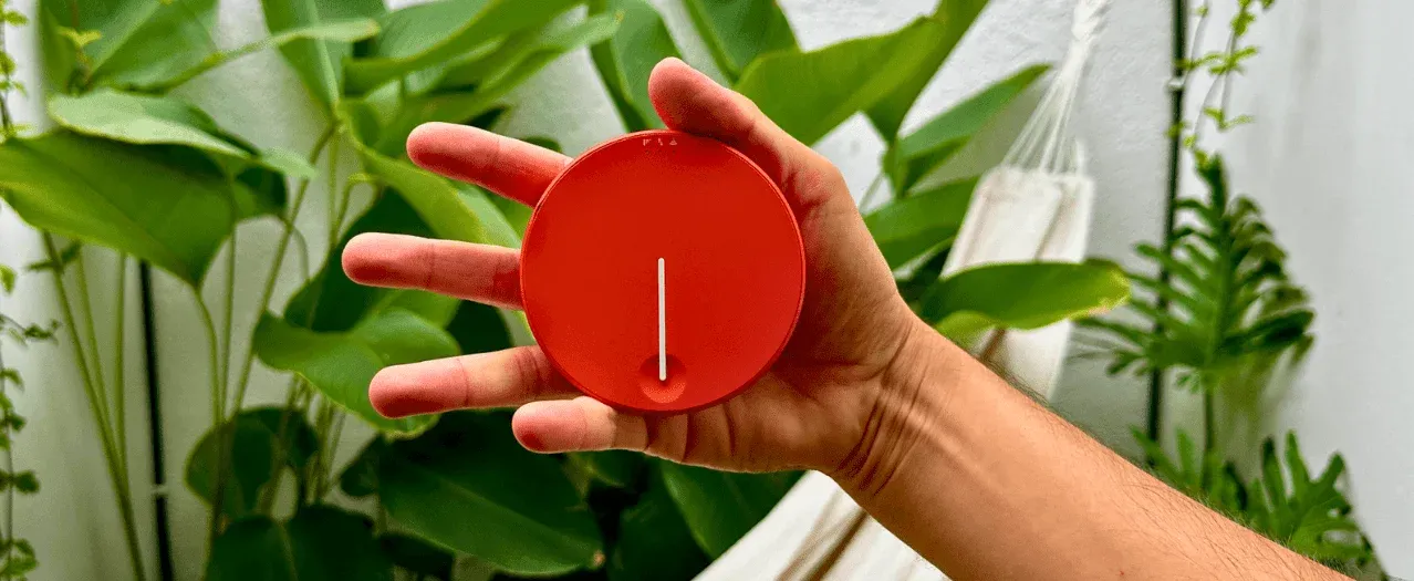 Solis Portable Wi-Fi Hotspot