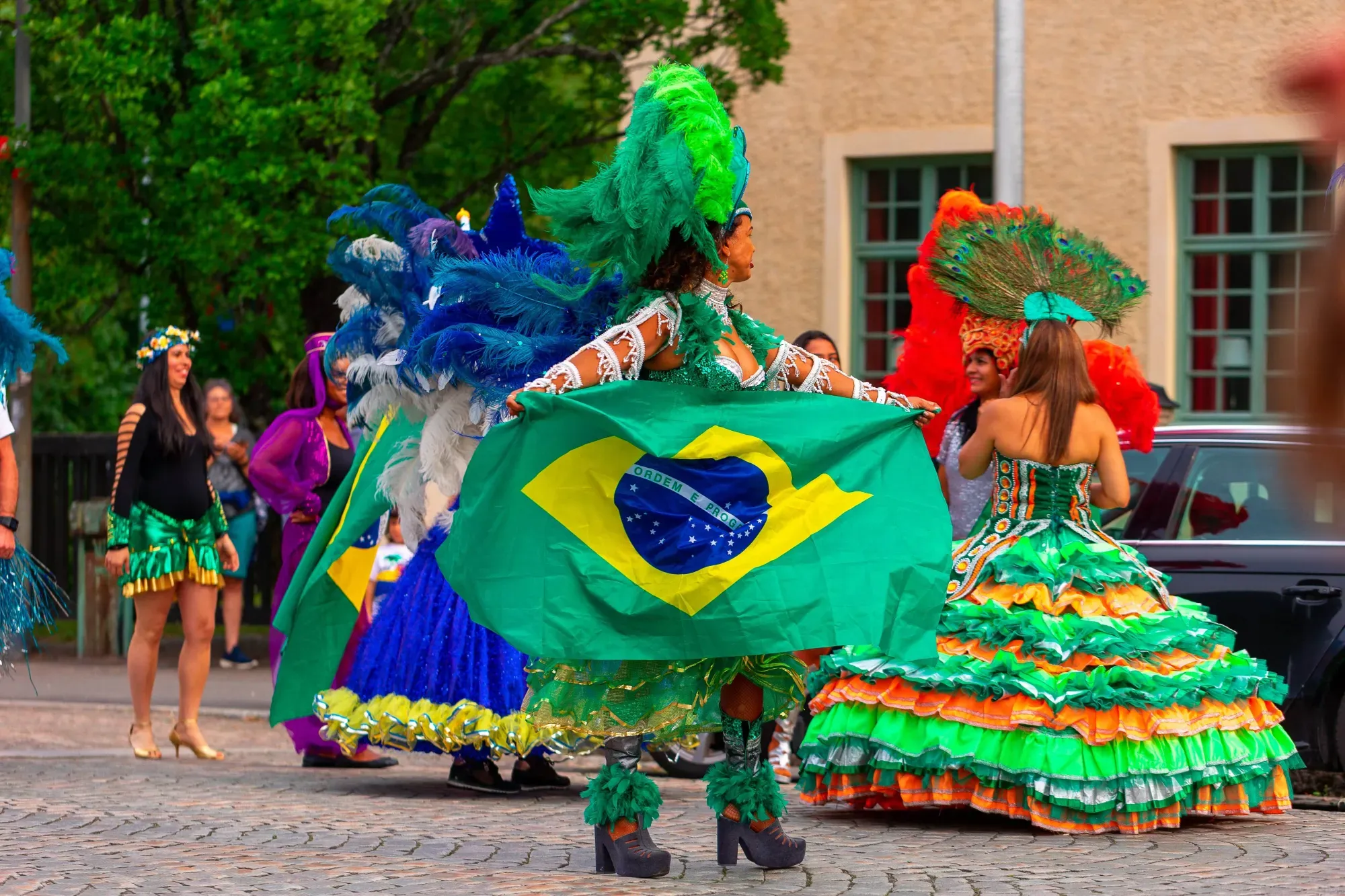 ballerini brasiliani per strada