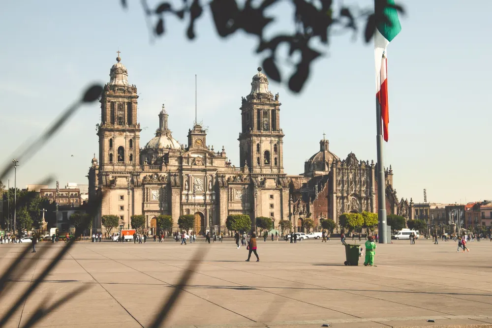 Piazza centrale di Città del Messico 