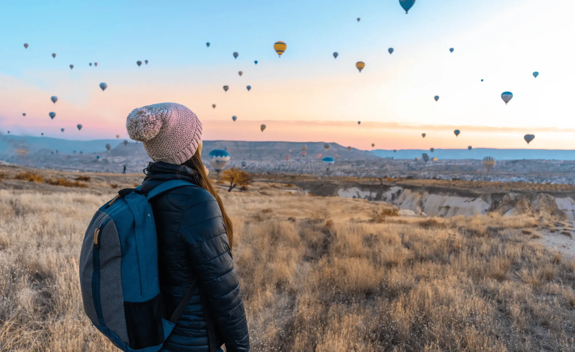 Viaggiatrice in Cappadocia, Turchia